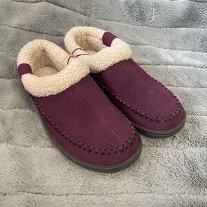 Women's Cozy Faux-Sherpa Slip-On Slippers in Plum